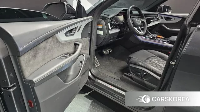 Audi Q8 (4M) 2022 Серый из Кореи, фото 2