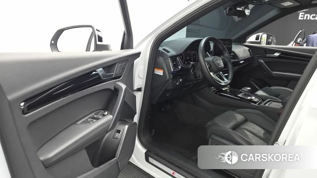 Audi Q5 (FY) 2022 Белый из Кореи, фото 2