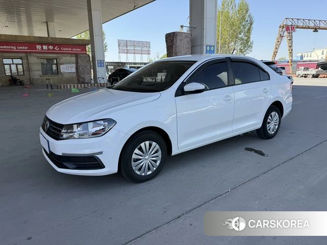 Volkswagen Santana 2021 Белый из Китая, фото 2