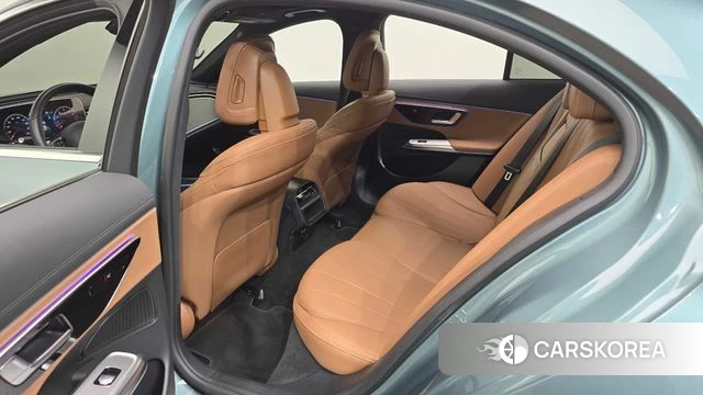 Mercedes-Benz E-Class W214 2025 Синий нефрит из Кореи, фото 2