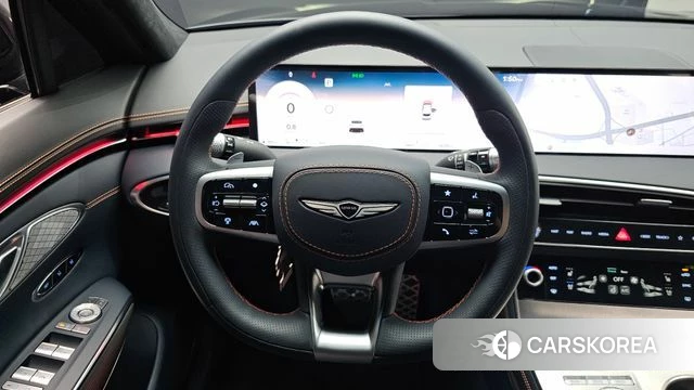 Genesis GV70 2024 Черный из Кореи, фото 2