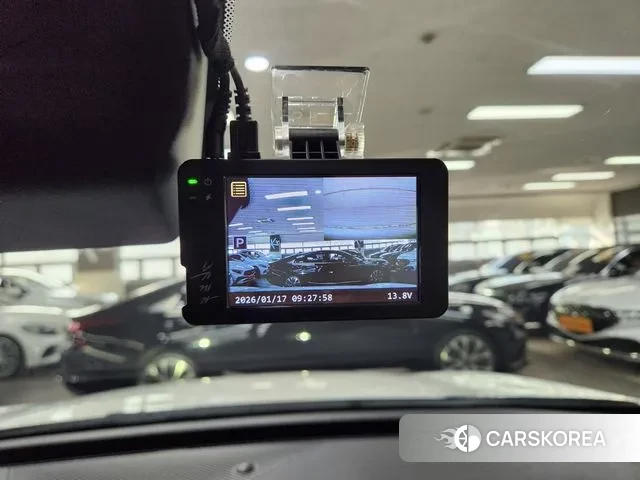 Kia Sportage 5th Generation Hybrid 2022 Белый из Кореи, фото 2