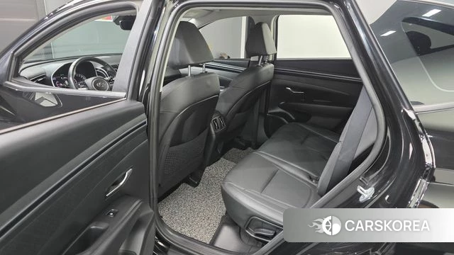 Hyundai Tucson (NX4) 2023 Черный из Кореи, фото 2