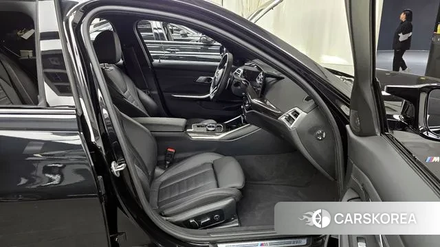 BMW 3 Series (G20) 2025 Черный из Кореи, фото 2