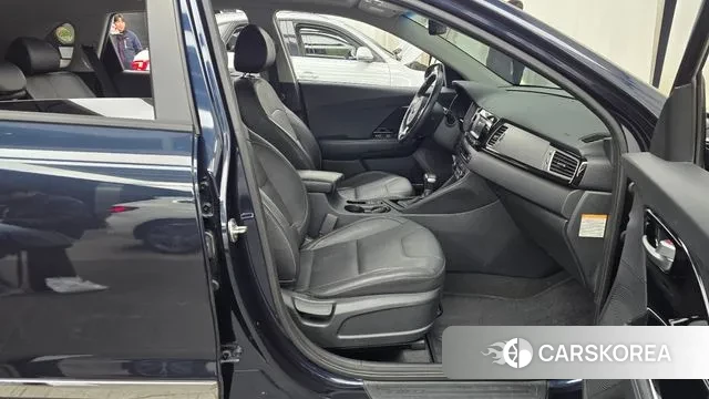 Kia Niro 2018 Синий из Кореи, фото 2