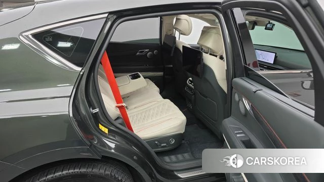 Genesis GV80 Coupe 2024 Цвет тростника из Кореи, фото 2