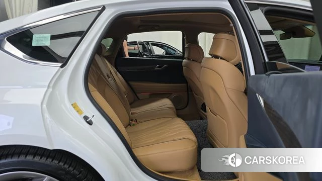 Genesis G80 (RG3) 2025 Белый из Кореи, фото 2