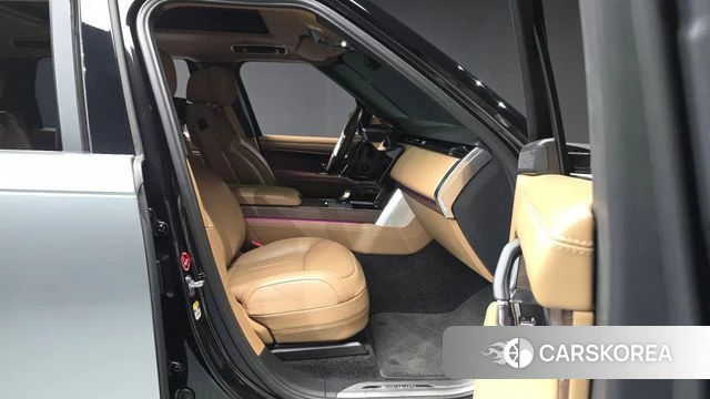 Land Rover Range Rover 5th Generation 2024 Серебристо-серый из Кореи, фото 2