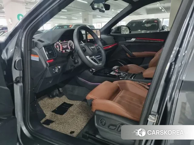 Audi Q5 (FY) 2023 Серый из Кореи, фото 2