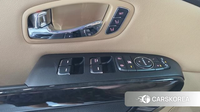 Kia The New Carnival 2019 Черный из Кореи, фото 2