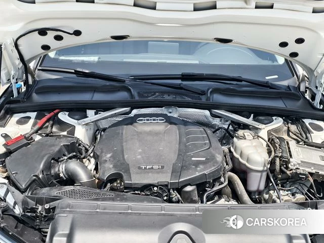 Audi A4L 2019 Белый из Китая, фото 2