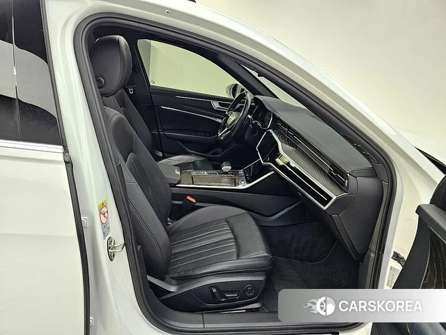 Audi A6 (C8) 2020 Белый из Кореи, фото 2