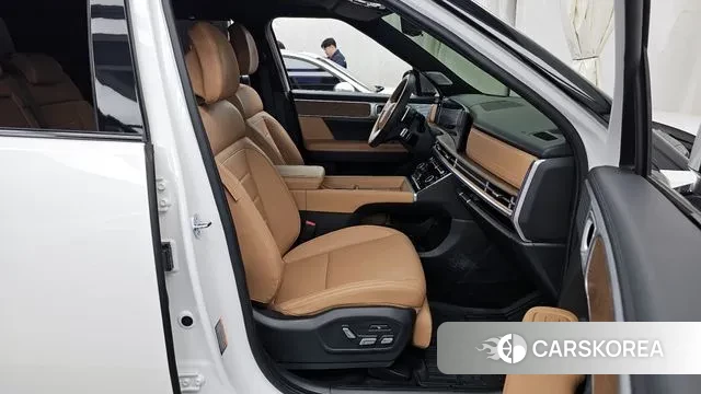 Hyundai Santa Fe (MX5) 2023 Белый из Кореи, фото 2