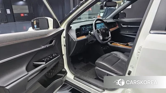 Ssangyong The New Torres 2024 Белый из Кореи, фото 2