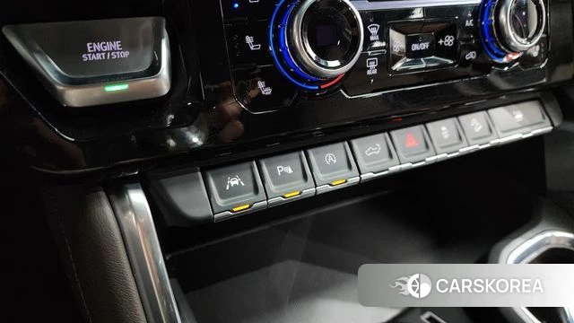 GMC Sierra 2024 Белый из Кореи, фото 2