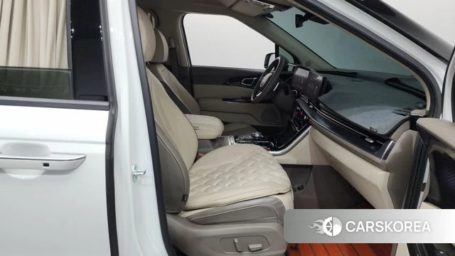 Kia Carnival 4th generation 2022 Белый из Кореи, фото 2