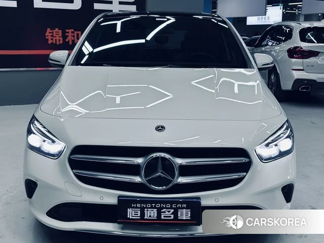 Mercedes-Benz Class B 2022 Белый из Китая, фото 2