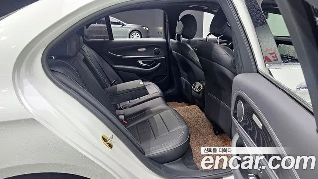 Mercedes-Benz E-Class W213 id 2708477 из Кореи 2