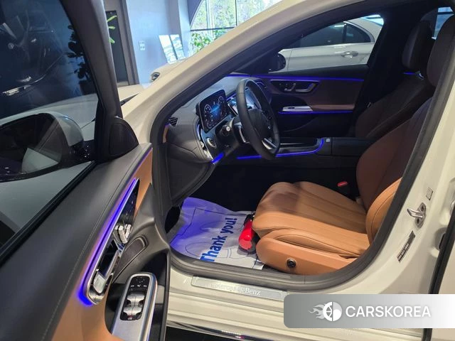 Mercedes-Benz E-Class W214 2025 Белый из Кореи, фото 2