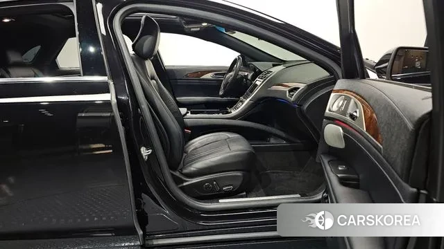 Lincoln New MKZ 2020 Черный из Кореи, фото 2