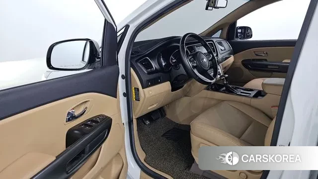 Kia The New Carnival 2018 Белый из Кореи, фото 2