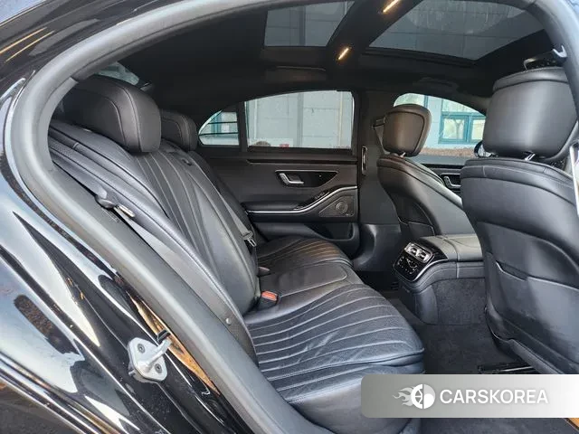 Mercedes-Benz S-Class W223 2022 Черный из Кореи, фото 2