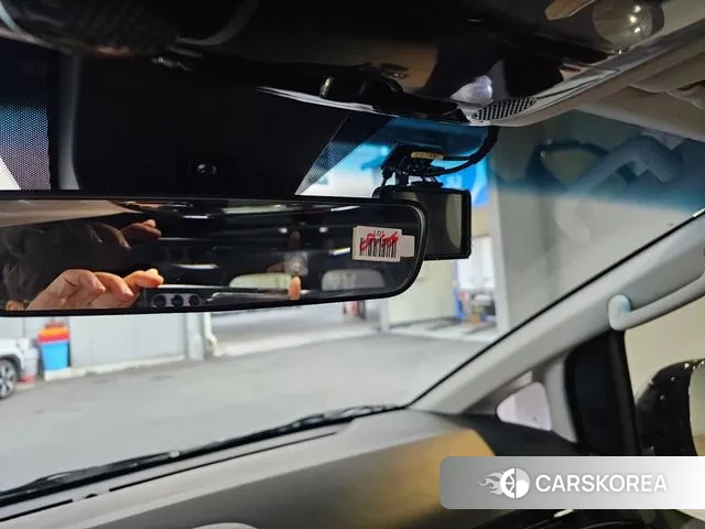 Hyundai Staria 2022 Черный из Кореи, фото 2