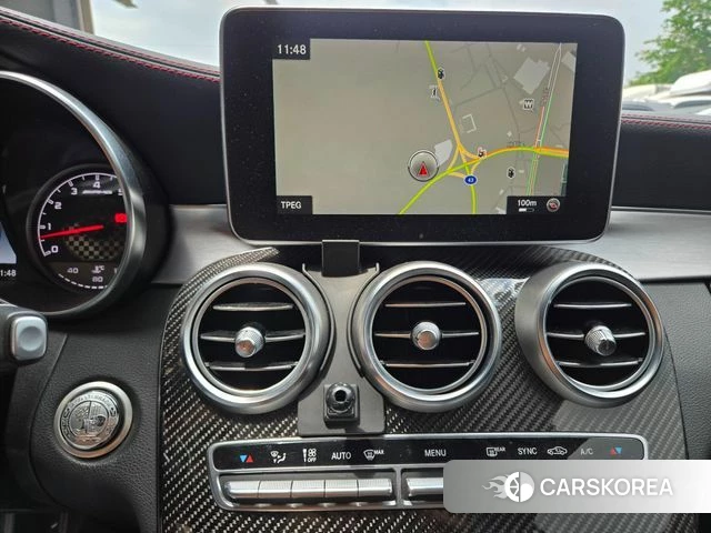 Mercedes-Benz C-Class W205 2018 Белый из Кореи, фото 2