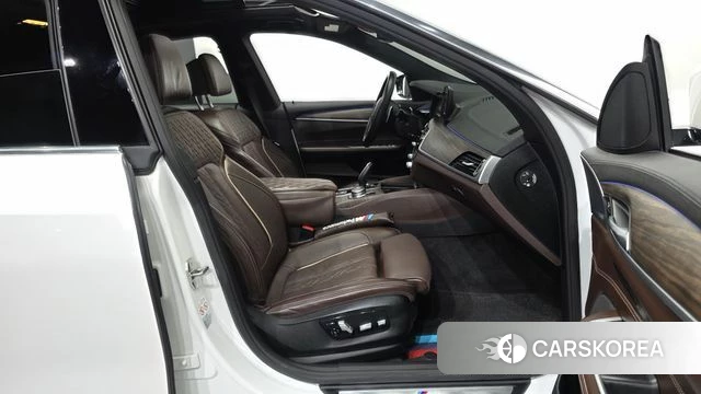 BMW 6 Series GT (G32) 2020 Белый из Кореи, фото 2