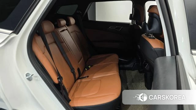 Kia Sportage 5th Generation 2024 Белый из Кореи, фото 2