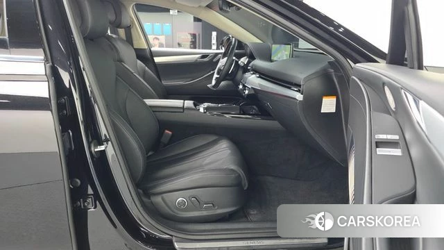 Genesis Electrified G80 (RG3) 2021 Черный из Кореи, фото 2