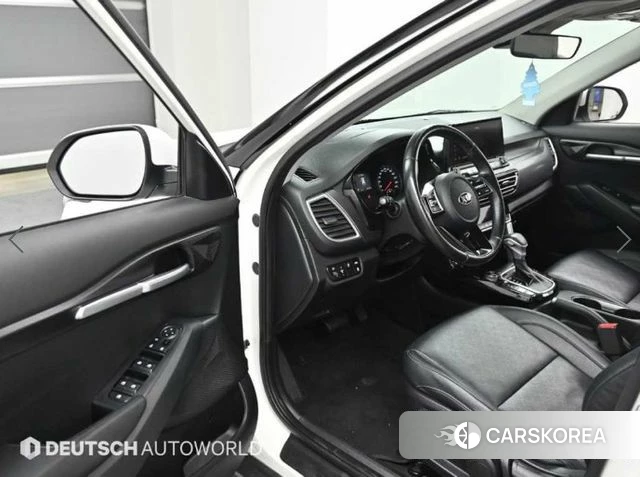 Kia Seltos 2021 Белый из Кореи, фото 2