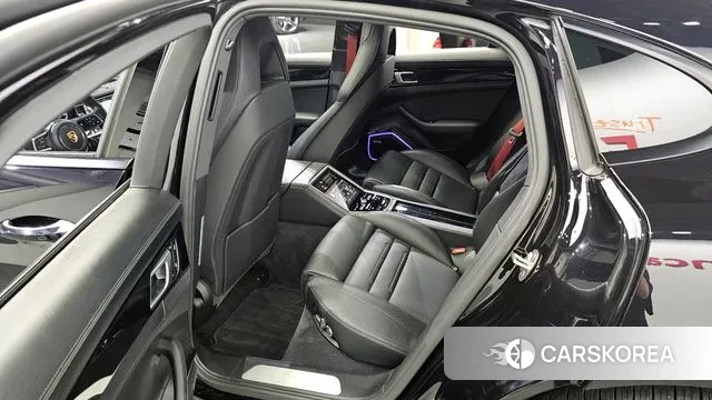 Porsche Panamera (971) 2019 Черный из Кореи, фото 2