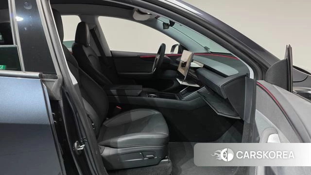 Tesla Model Y 2025 Серый из Кореи, фото 2