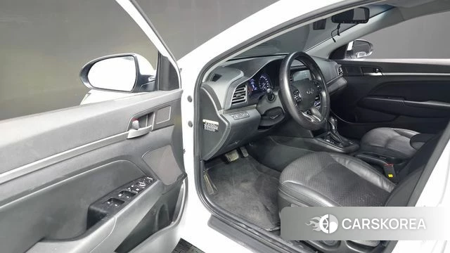 Hyundai The New Avante AD 2019 Белый из Кореи, фото 2