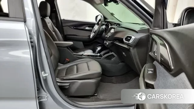 Chevrolet (GM Daewoo) Trailblazer 2022 Серый из Кореи, фото 2