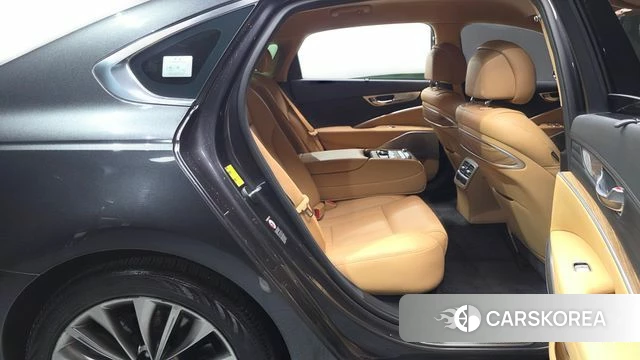 Kia The New K9 2nd generation 2023 Серый из Кореи, фото 2