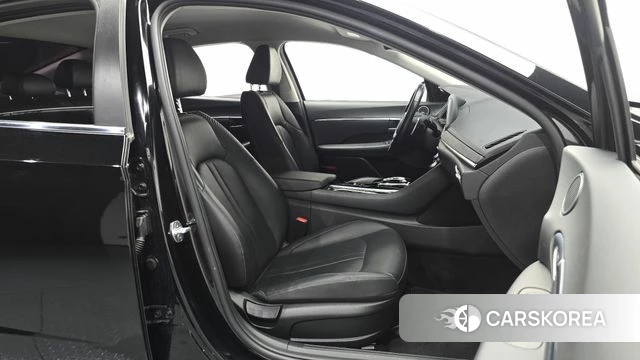 Hyundai Sonata (DN8) 2020 Черный из Кореи, фото 2