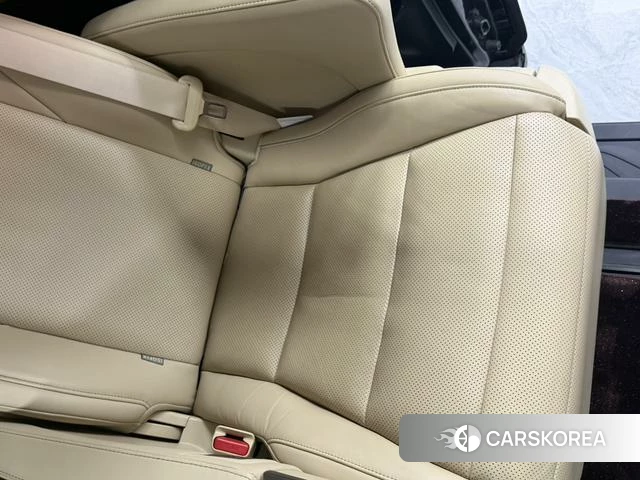 Toyota Elfa 2022 Черный из Китая, фото 2