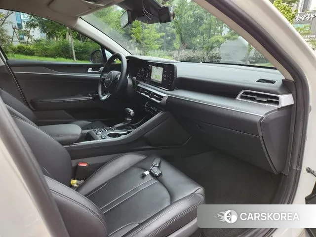 Kia K5 3rd generation 2021 Белый из Кореи, фото 2