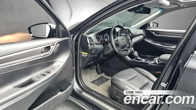 Hyundai Grandeur IG id 2427733 из Кореи 2