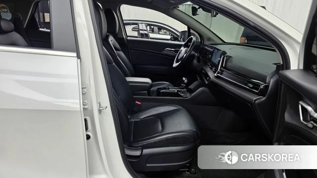 Kia Sportage 5th Generation 2021 Белый из Кореи, фото 2