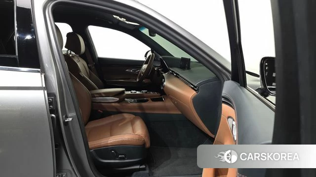 Genesis GV70 2021 Серый из Кореи, фото 2