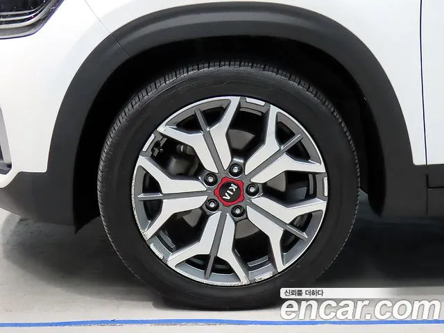 Kia Seltos id 2632001 из Кореи 2