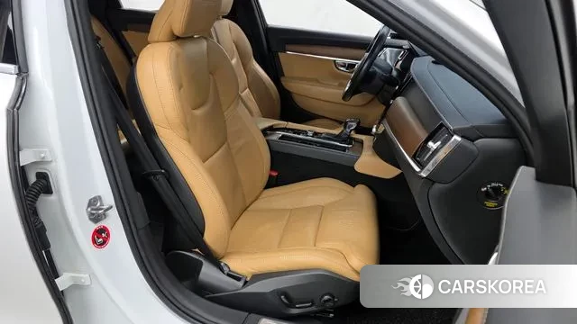 Volvo S90 2019 Белый из Кореи, фото 2