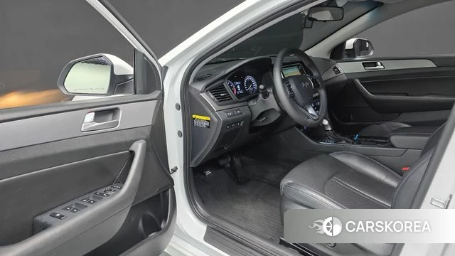 Hyundai Sonata New Rise 2018 Белый из Кореи, фото 2