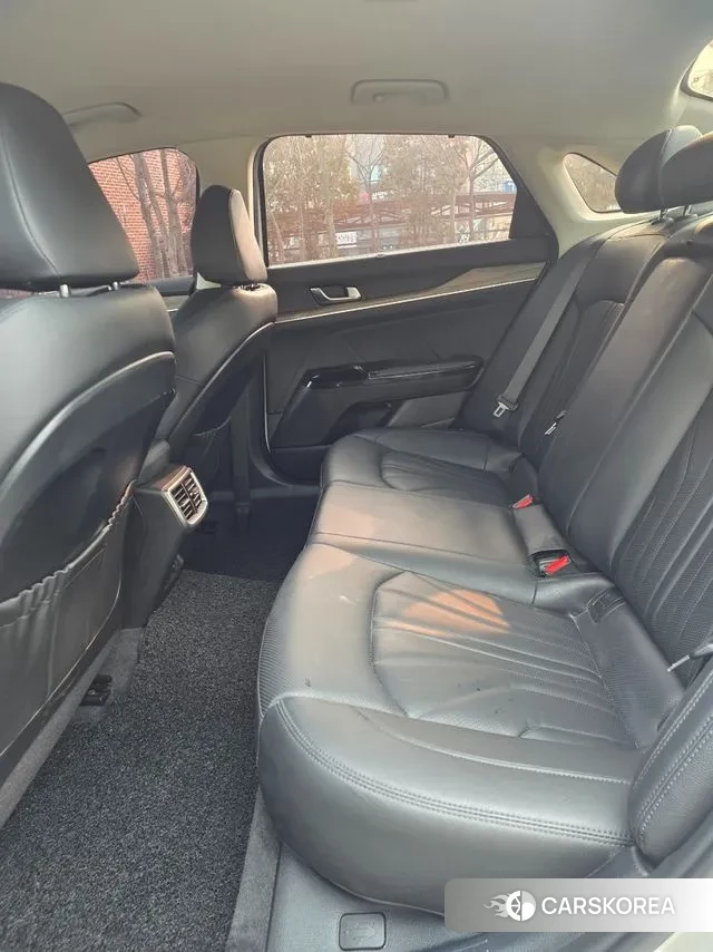 Kia K5 3rd generation 2022 Белый из Кореи, фото 2