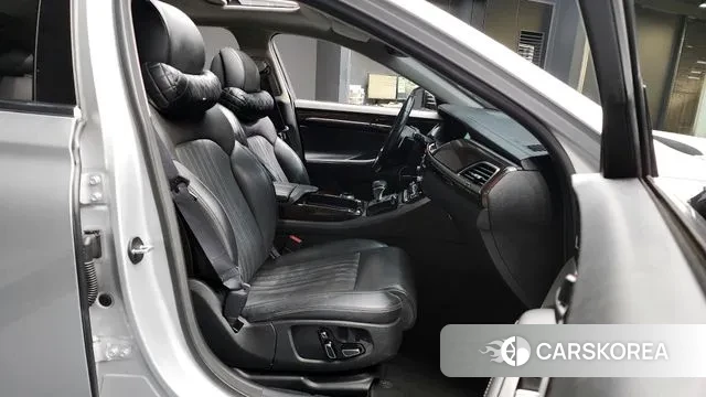 Genesis EQ900 2018 Серебряный из Кореи, фото 2