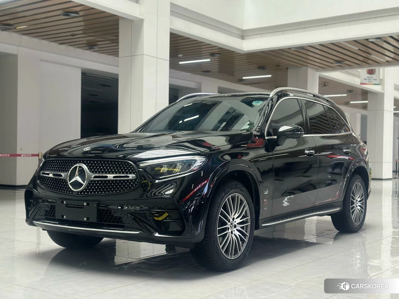 Mercedes-Benz GLC 2025 Черный из Китая, фото 2