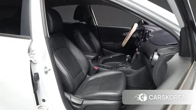 Hyundai Kona 2018 Белый из Кореи, фото 2